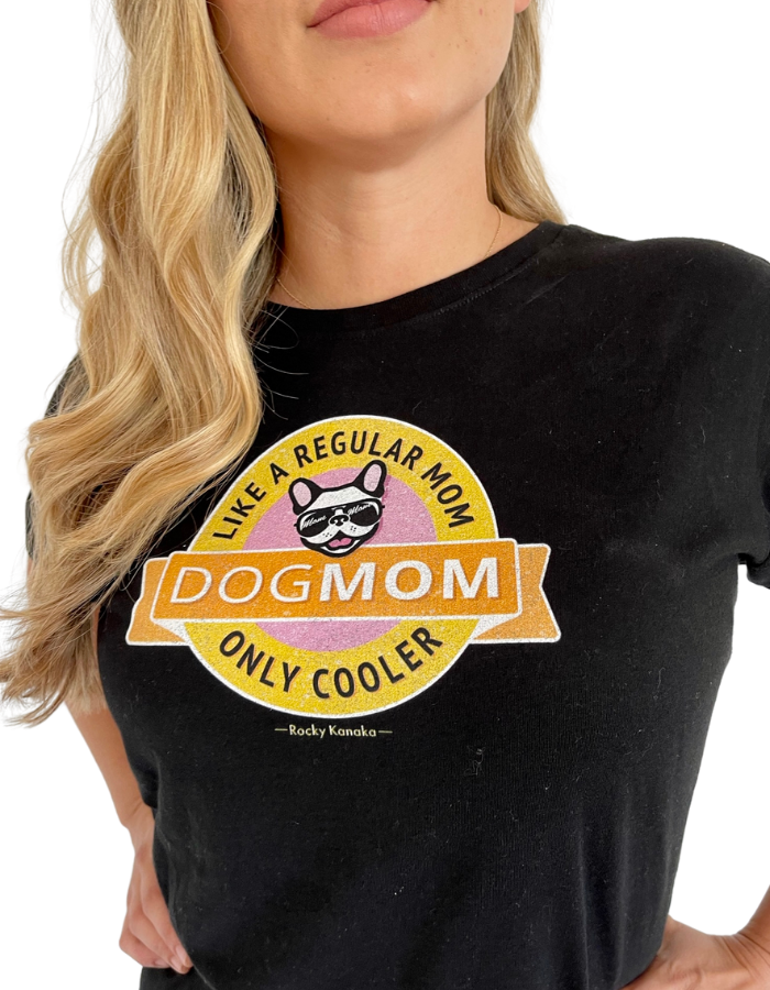 Dog Mom: Women's Relaxed T-Shirt